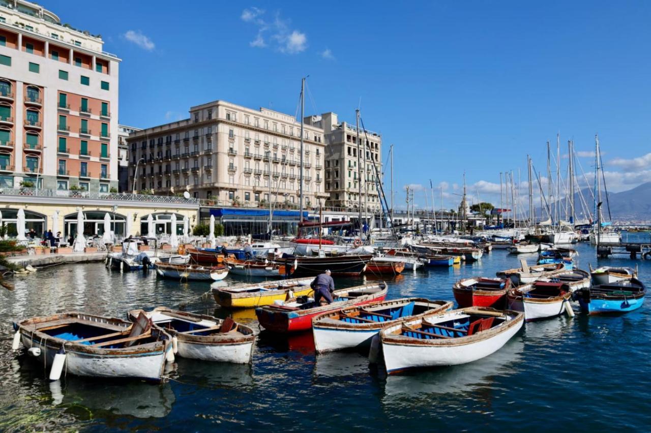 Cuore Napoli Centro Bagian luar foto
